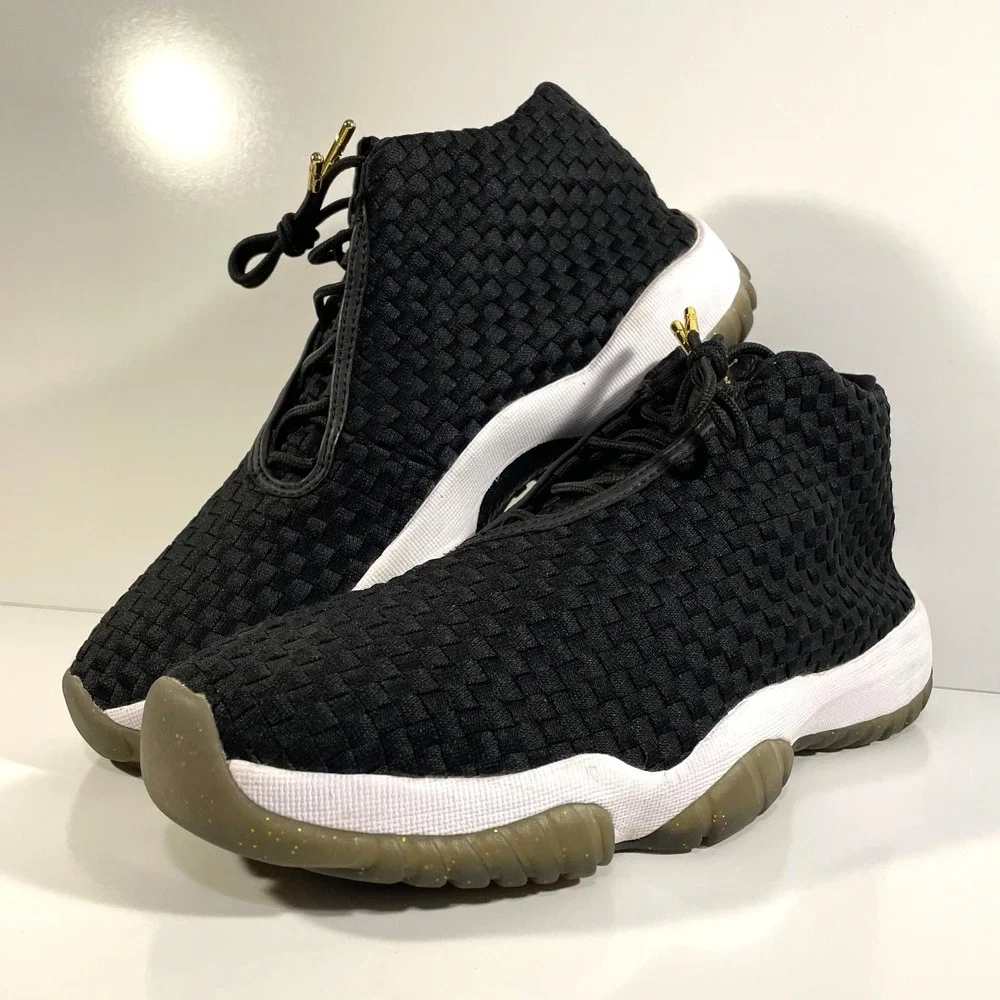 Nike Mens Size 10 Jordan Future Black Metallic Gold Sneakers 656503-031
